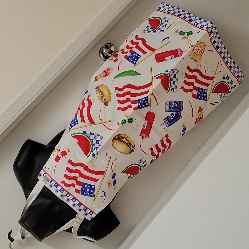 ield's Hudson's American Bbq Apron/towel/pot handle Set